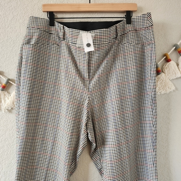 Lane Bryant Plaid Slim Pull On Trouser Pants Business Contemporary Academia 20 - Picture 3 of 11